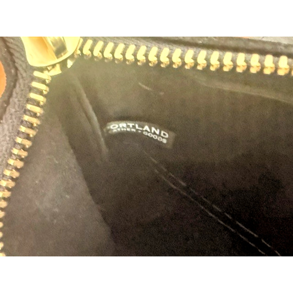 Portland Leather Goods Classic Small Zipper Adjustable Purse Black Crossbody Bag - Picture 9 of 9